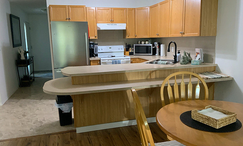 Townhouse For Sale B...