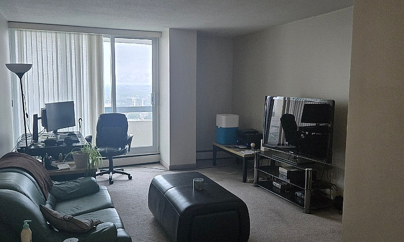 Sublet -  2 Bed, 1 B...