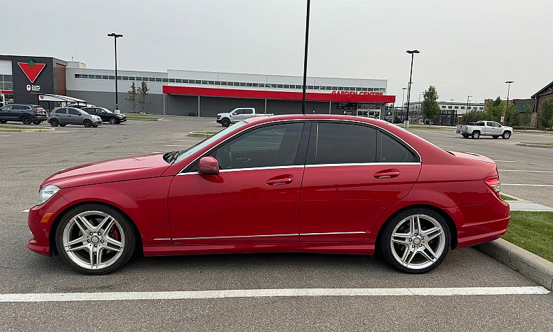 Mercedes Benz C300...