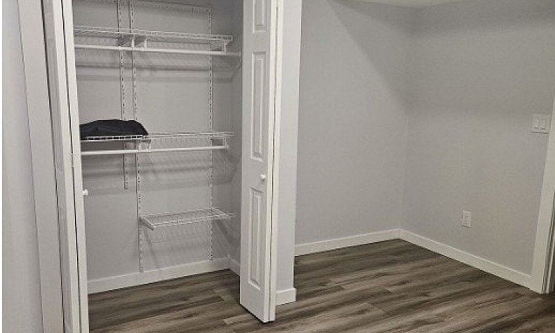 Spacious 1 Bedroom S...