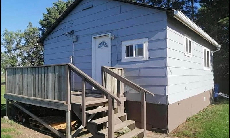 Small 2 Bedroom Hous...