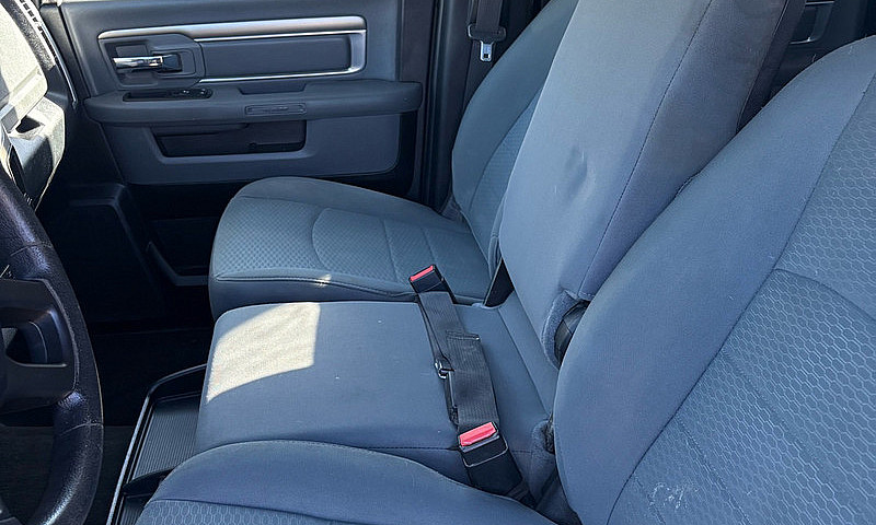 Ram 1500 3.6Lslt.cre...
