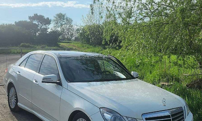 2011 Mercdes E350...