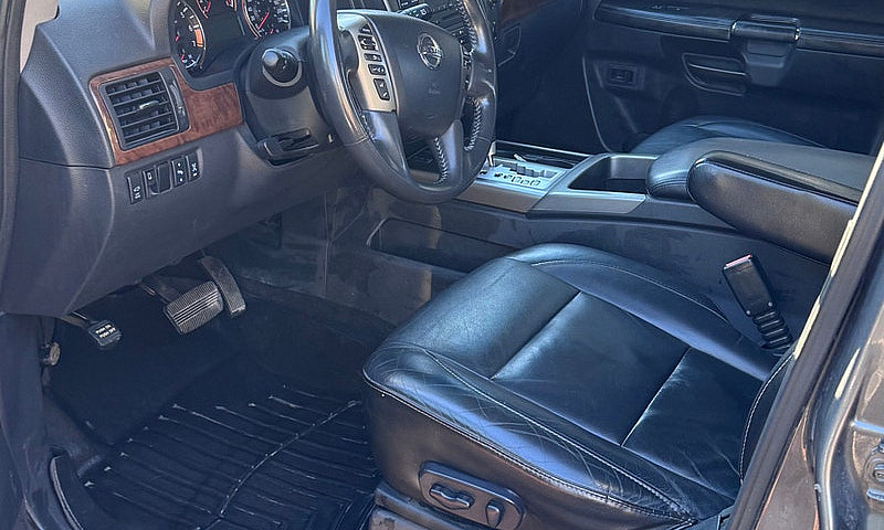 2014 Nissan Armada...