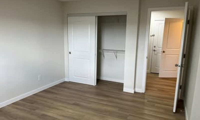 For Rent – Beautiful...