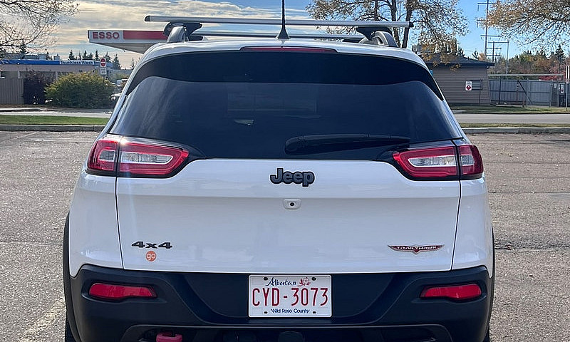 Jeep Cherokee Trailh...