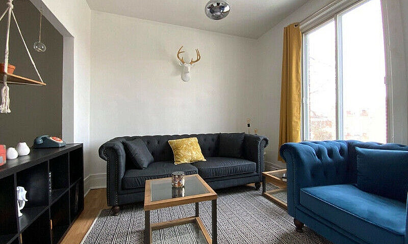 Grand 3 ½ À Louer – ...