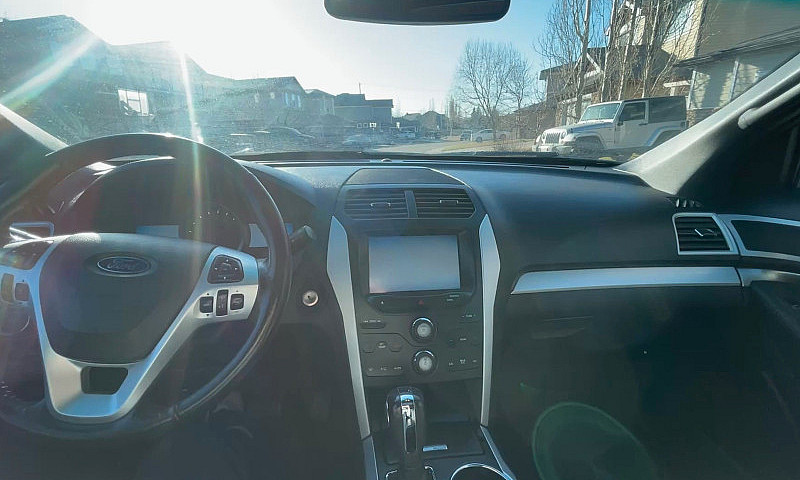 2014 Ford Explorer X...