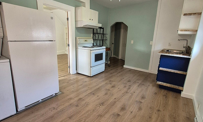 1 Bedroom Apartment...