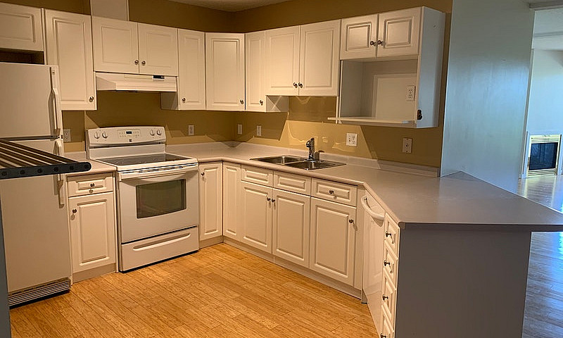2 Bedroom, 2 Bath, D...