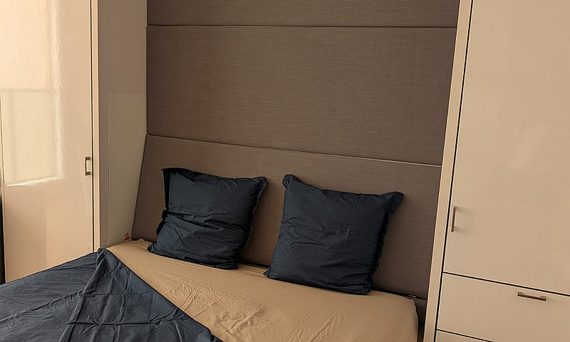 Furnished Surrey Cen...