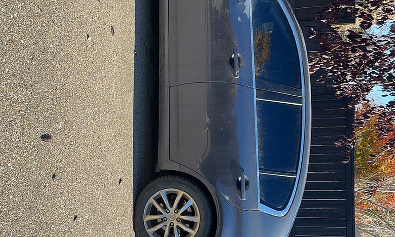Infiniti G35...