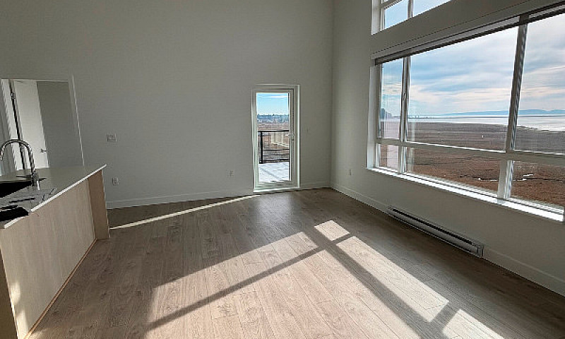 2 Bed + 2 Bath - Oce...