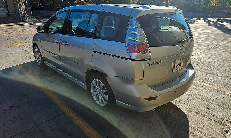2007 Mazda 5...