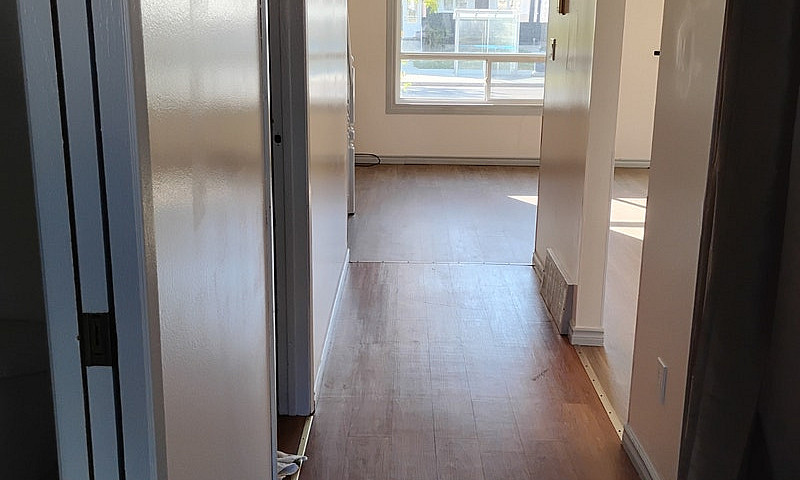3 Br Town House For ...