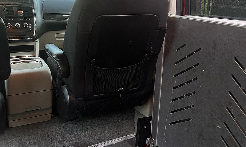 Dodge Caravane Adapt...