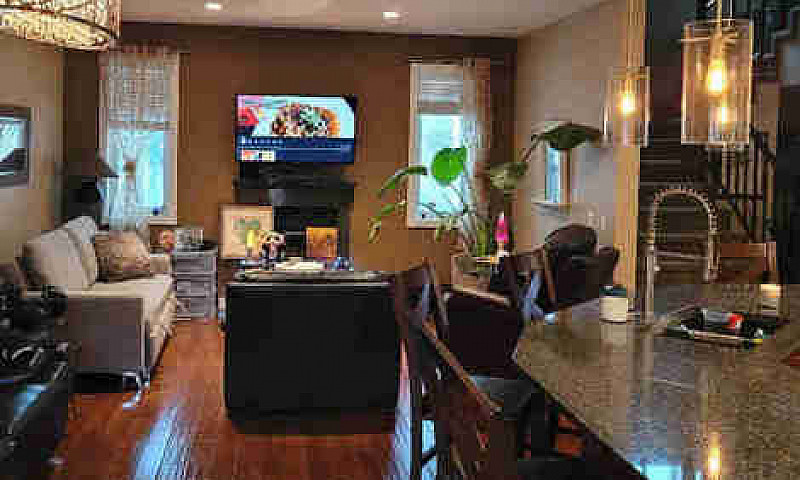 6400 Dewdney Av....