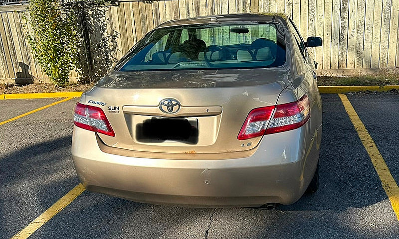 Toyota Camry 2010...