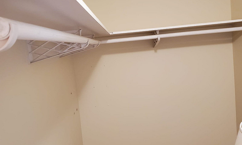 Top Floor 2Bedroom 2...