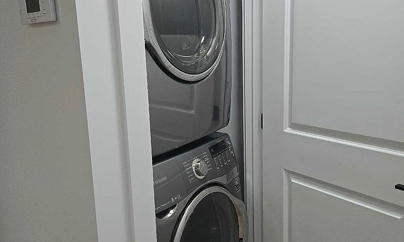 2 Bed Legal Basement...