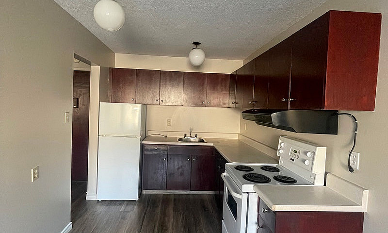 For Rent 1 Bd Apartm...