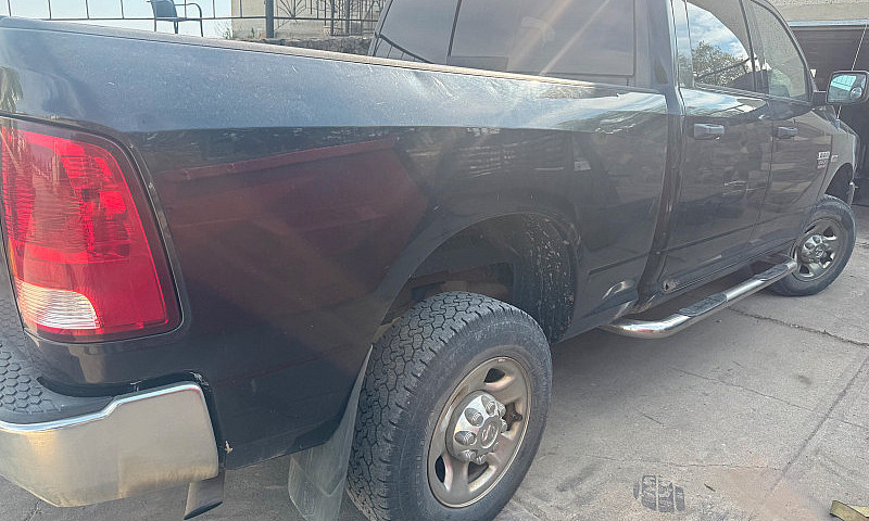 2010 Dodge 2500...