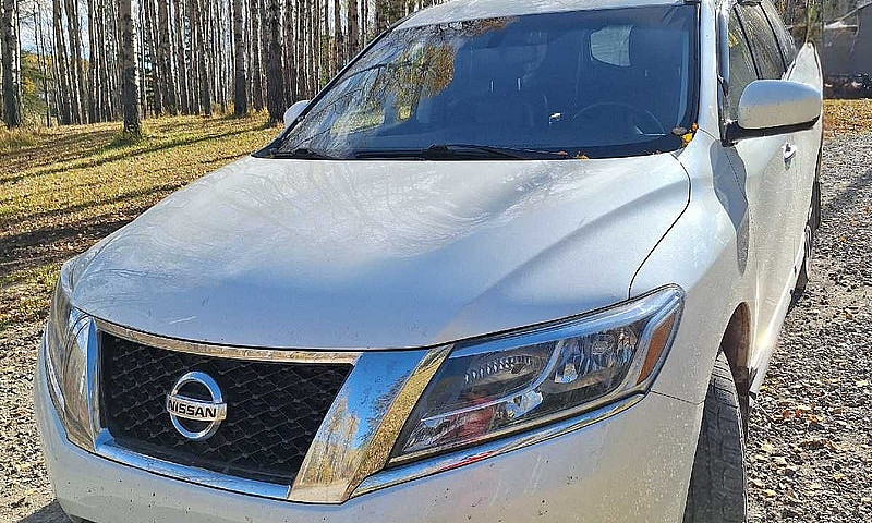 2015 Nissan Pathfind...