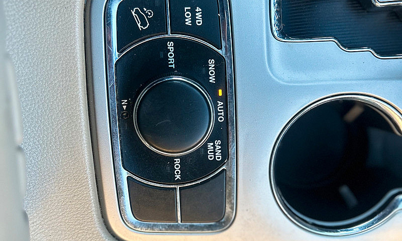 2011 Grand Cherokee ...