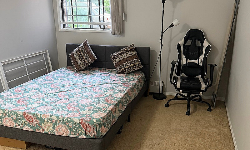 Spacious 2 Bedroom A...