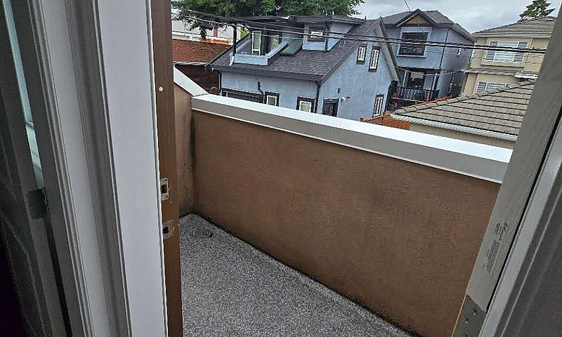 2Br/1Ba Modern Lanew...