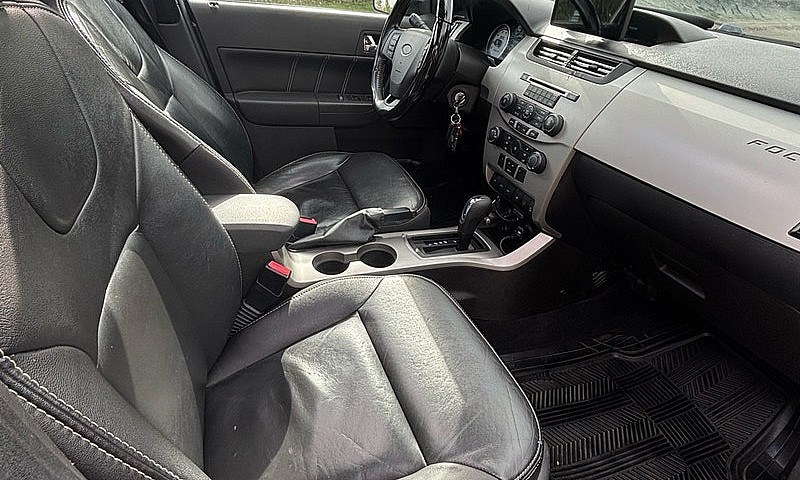 2009 Ford Focus ...