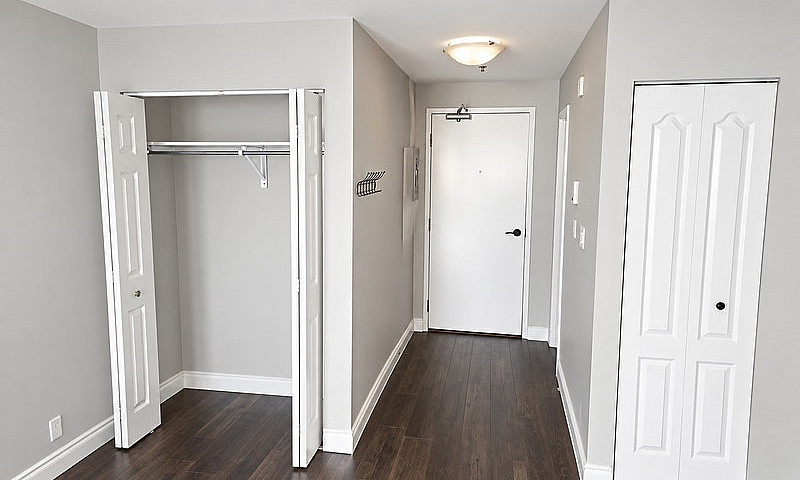 Freshly Renovated 1-...