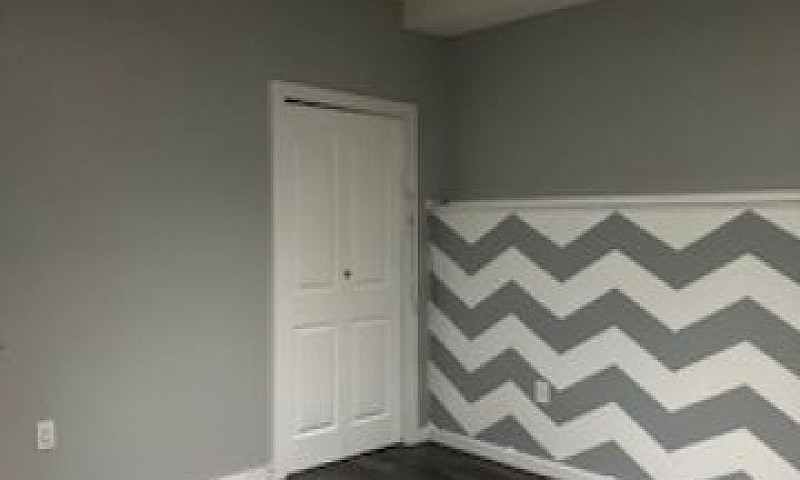 4 Bed 2.5 Bath House...