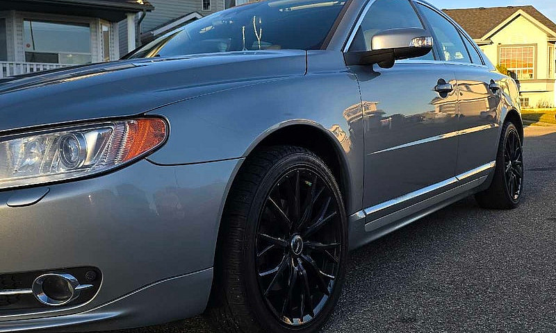2010 Volvo S80 T6...
