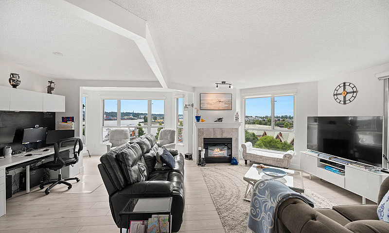 Unit 902 Condo 2Beds...