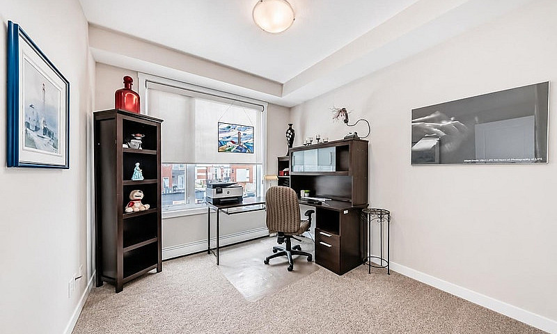 Large 4Th Floor Sw C...