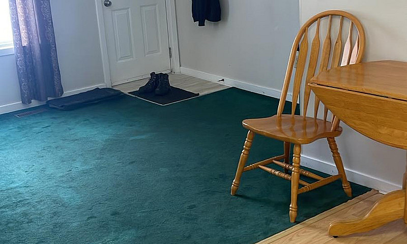 Clean & Cozy Suite F...