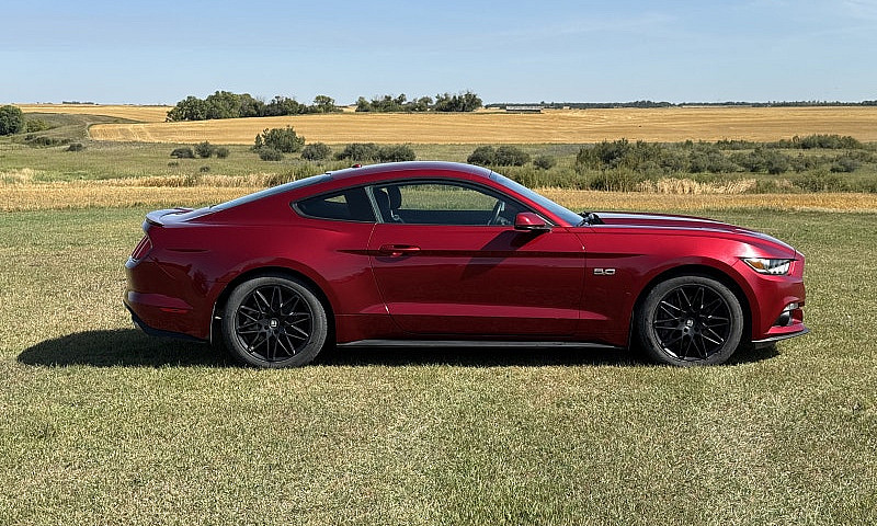2017 Ford Mustang Gt...