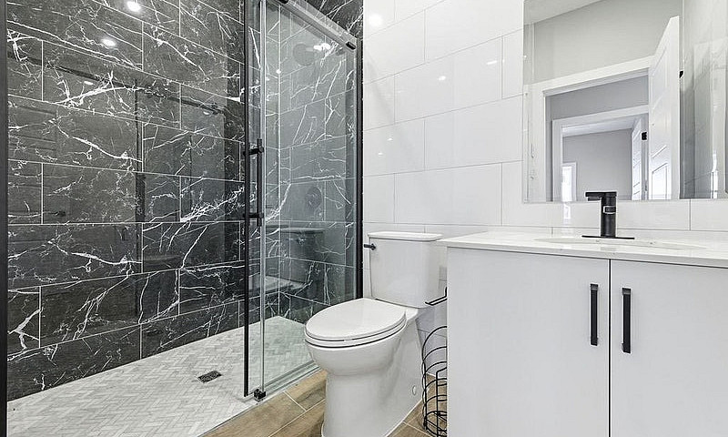 Secure One Bedroom P...