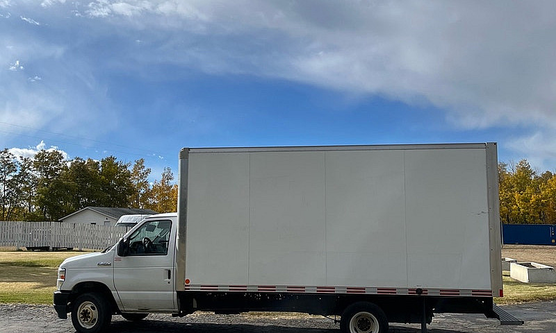 2024 Ford E-450 Supe...