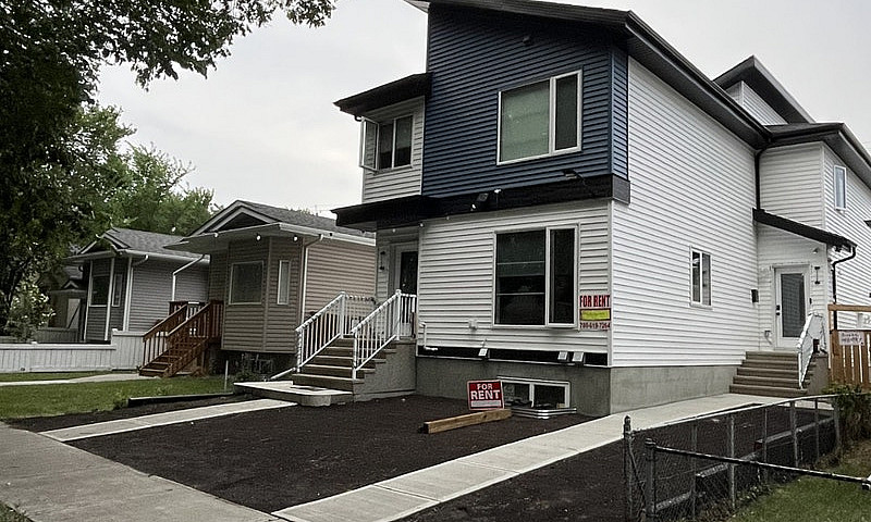 1/2 Duplex For Rent...