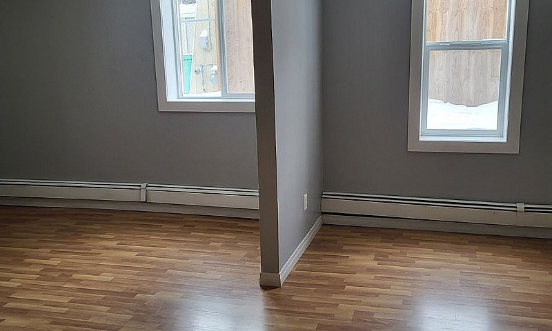 Apartments In Calmar...