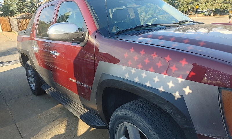 2008 Chevy Avalanche...