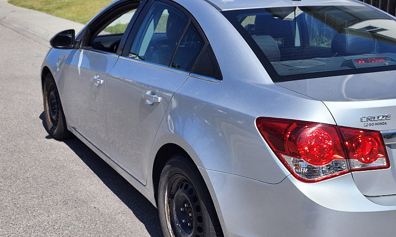 2015 Chevy Cruze 670...