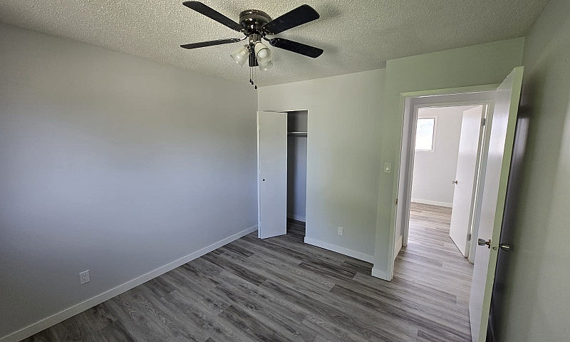  4 Bedrooms • 2 Bath...