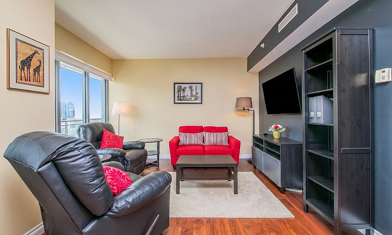 Beautiful 2 Bed + 2 ...
