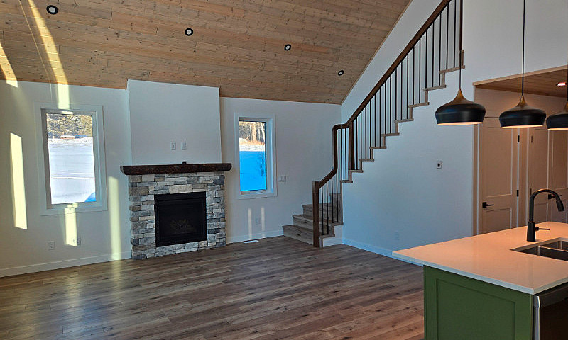 Cabin At Mcphee Lake...