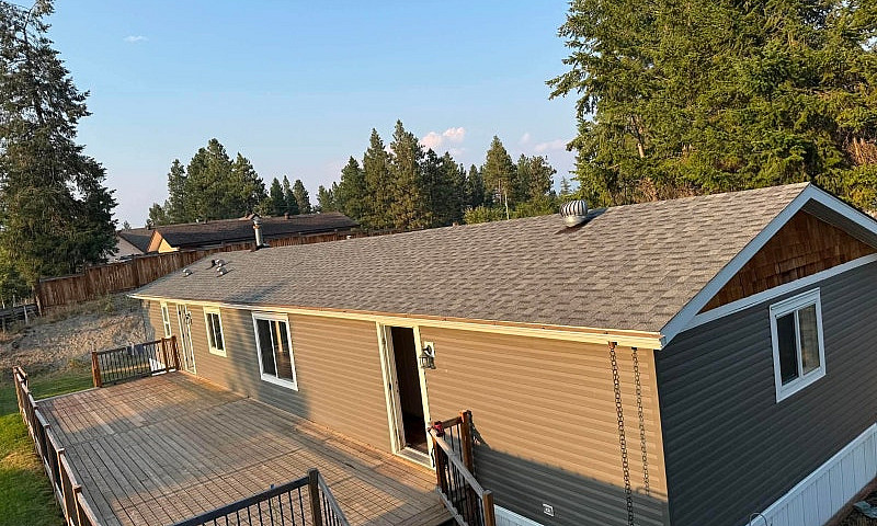 3 Bed 2 Bath 0.4 Acr...