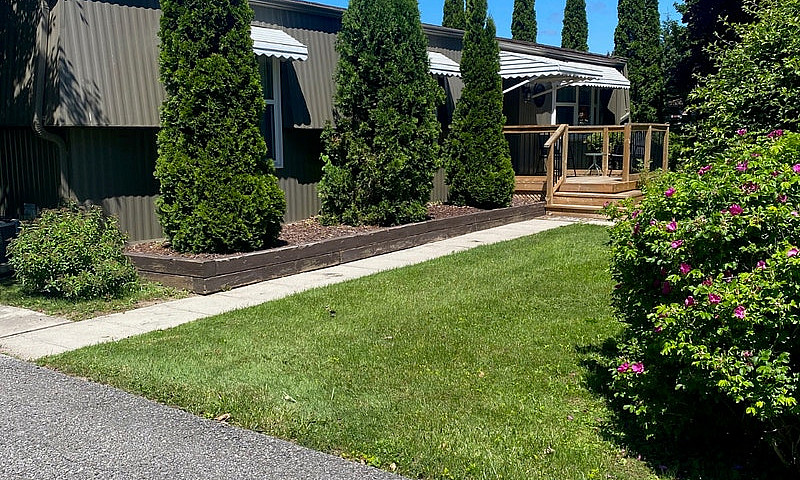 140 Roxanna Court, S...