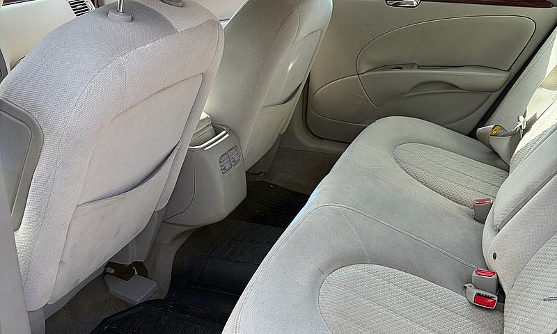 2006 Buick Lucerne ...